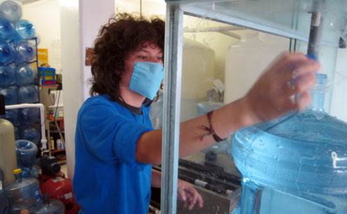 Manual Water Bottle Fill